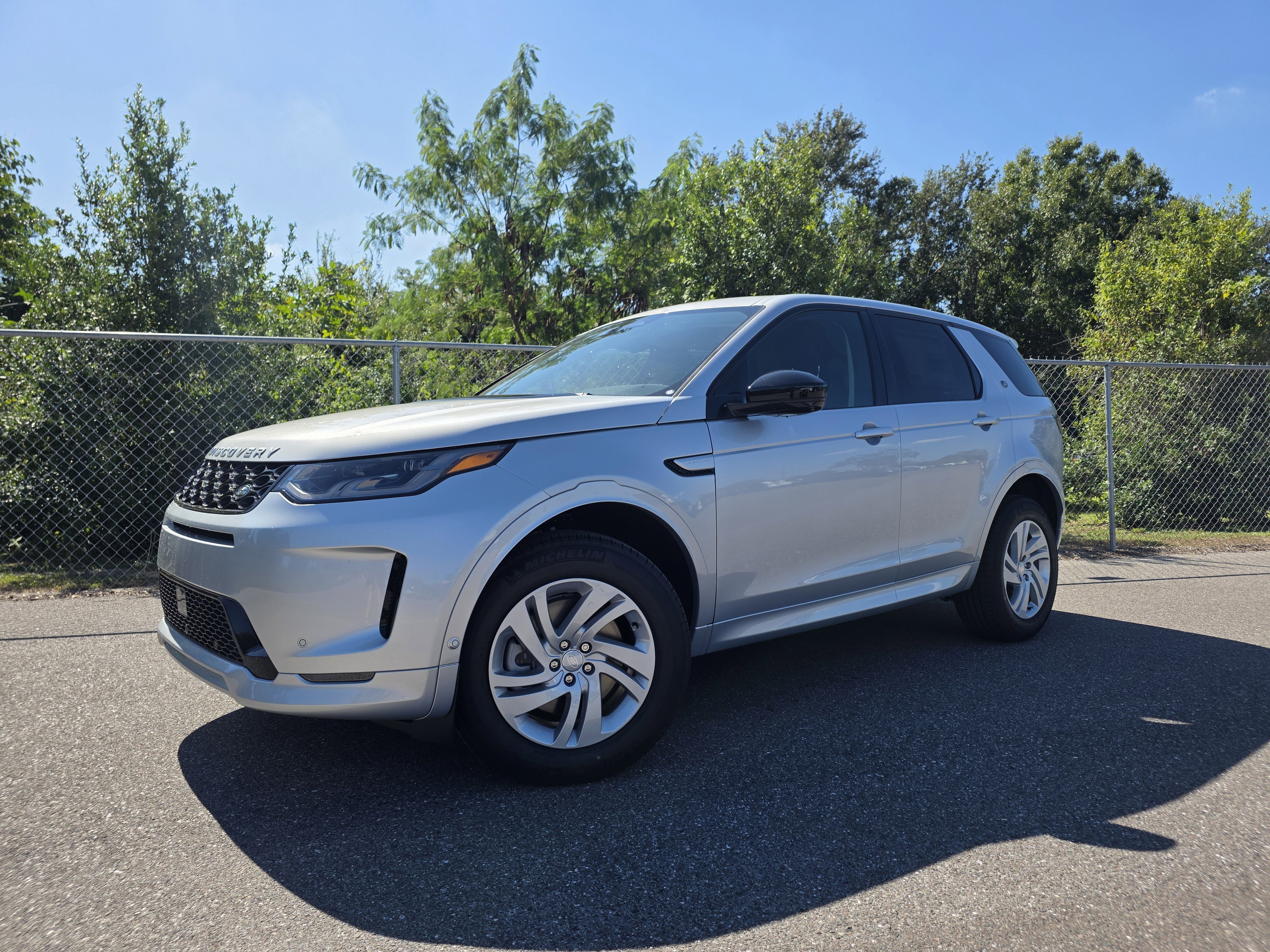 2025 Land Rover Discovery Sport S