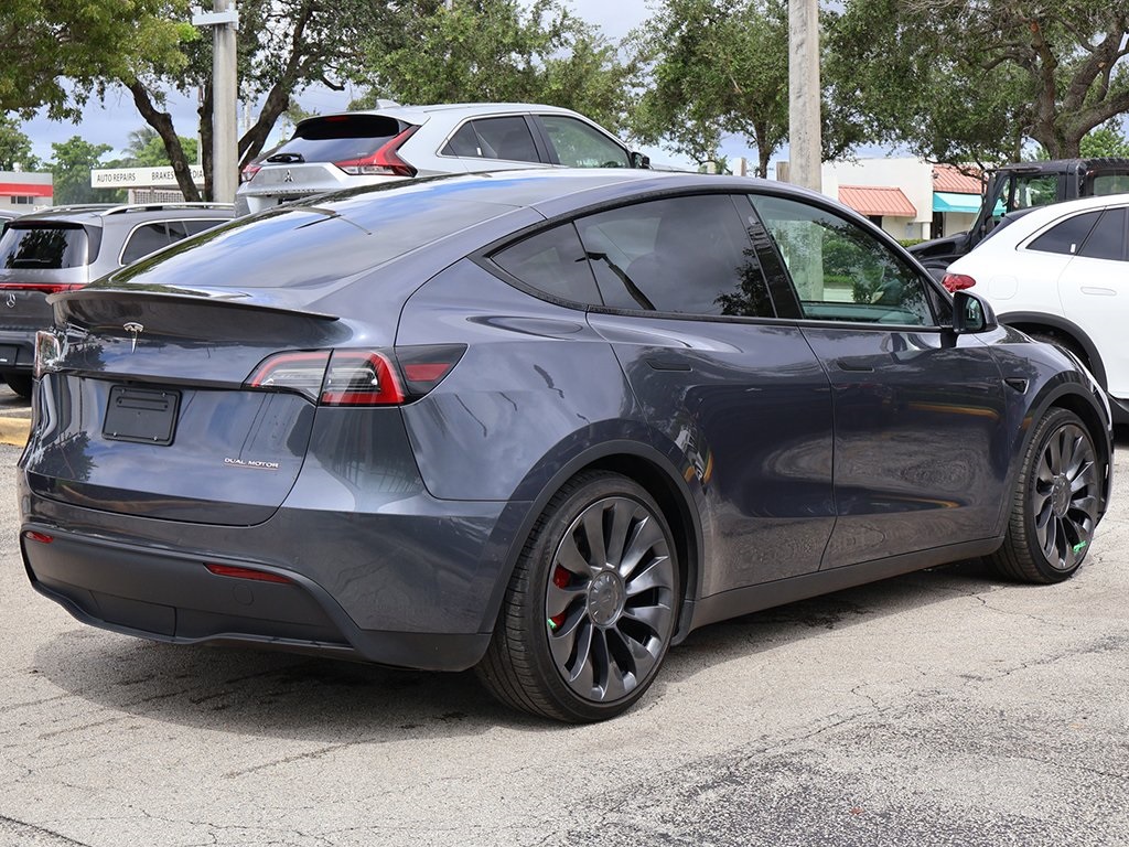 2022 Tesla Model Y Performance photo 7