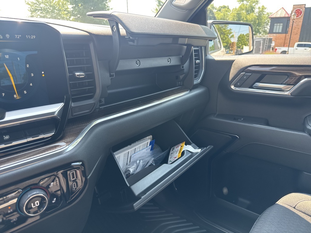 2023 Chevrolet Silverado 1500 LT photo 35