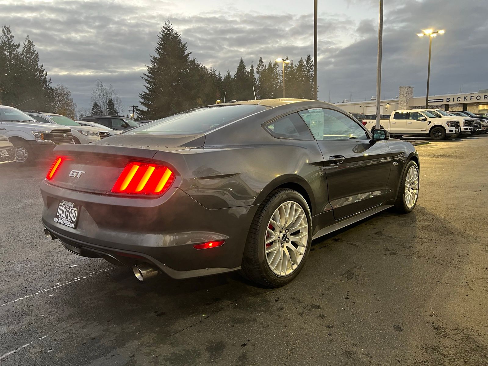 2017 Ford Mustang GT Premium photo 3