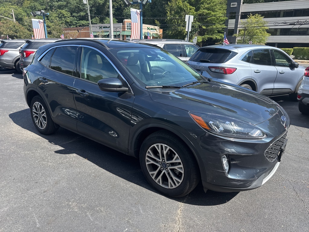2022 Ford Escape SEL photo 3