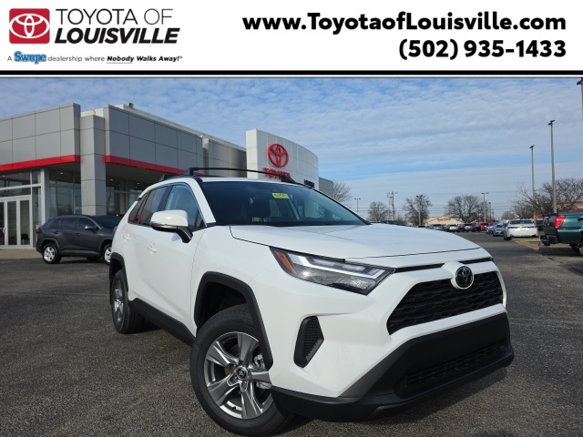 2025 Toyota RAV4 XLE's photo