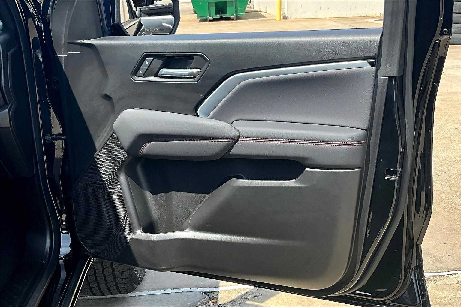 2024 Chevrolet Colorado Z71 photo 20
