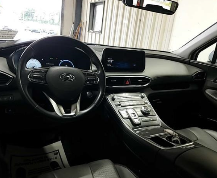2023 Hyundai Santa Fe SEL Premium photo 3