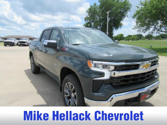 2025 Chevrolet Silverado 1500 LT's photo