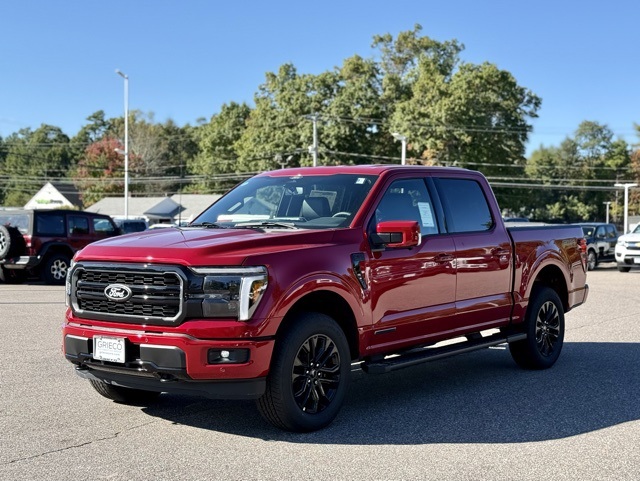 2025 Ford F-150 Lariat photo 11