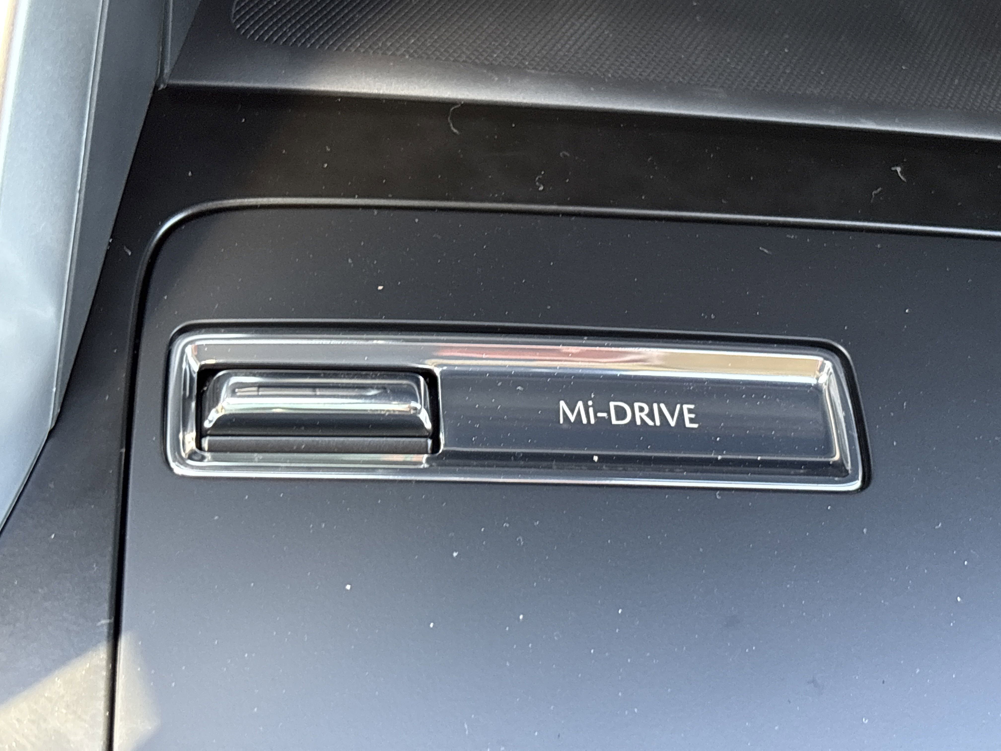 2025 Mazda CX-90 Select photo 18