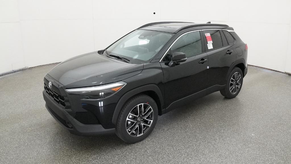 2026 Toyota Corolla Cross XLE's photo