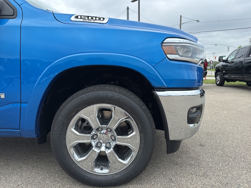 2025 Ram 1500 Big Horn Lone Star photo 8
