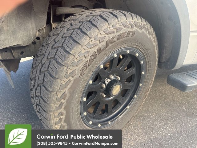 2014 Ford F-150 FX4 photo 11