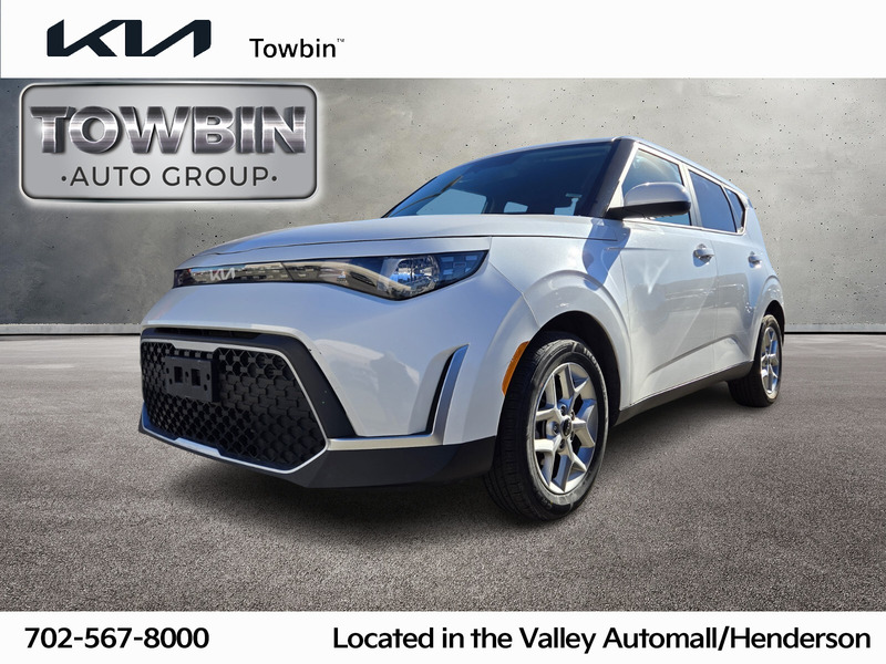 2024 Kia Soul LX's photo