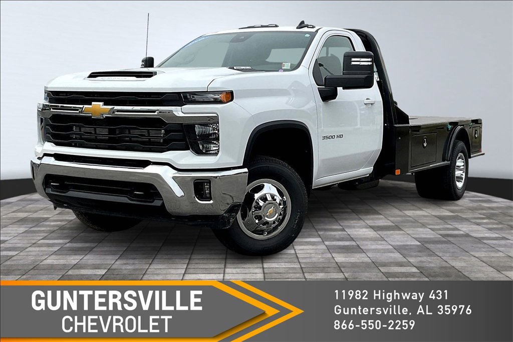 2026 Chevrolet Silverado 3500HD LT's photo