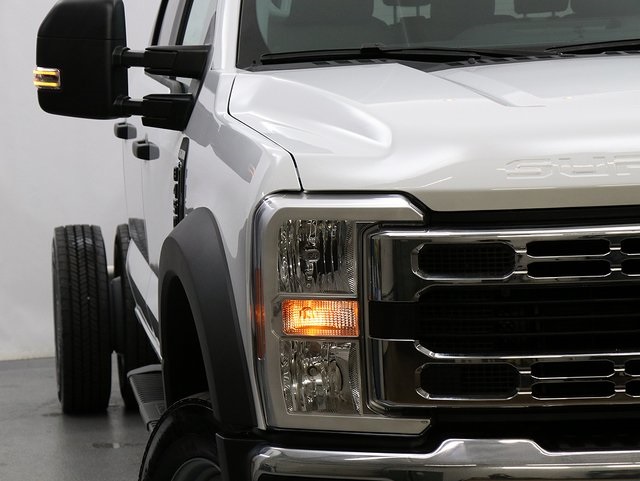 2026 Ford F-450 XL photo 4