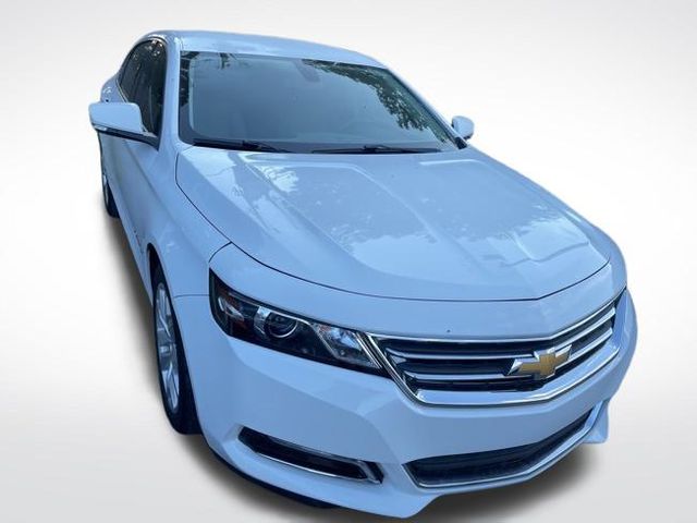 2019 Chevrolet Impala 1LT photo 2