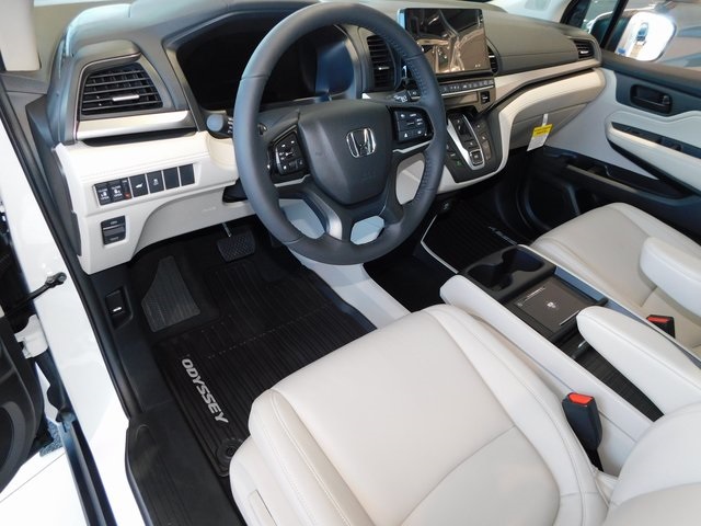 2026 Honda Odyssey EX-L photo 12