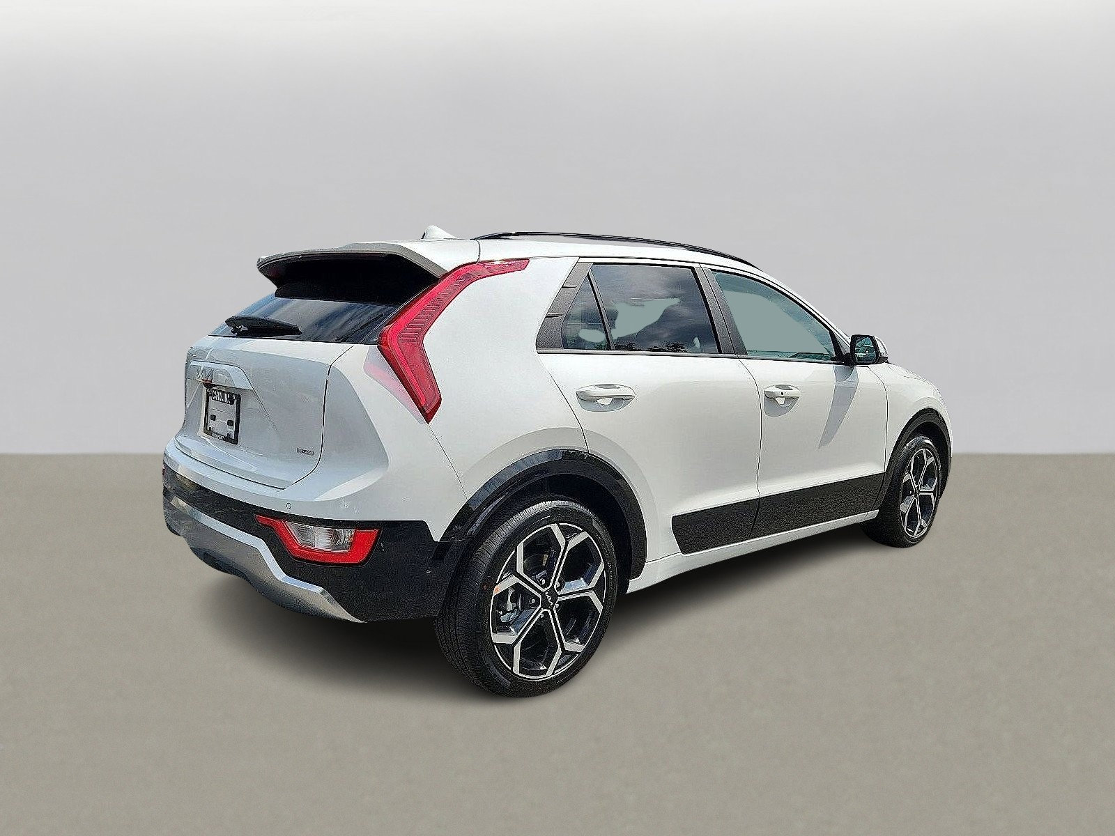 2025 Kia Niro EX Touring photo 4