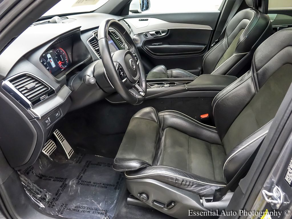 2016 Volvo XC90 T6 R-Design photo 7