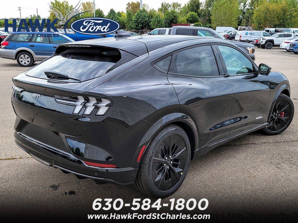 2025 FORD MUSTANG MACH-E - Image 5