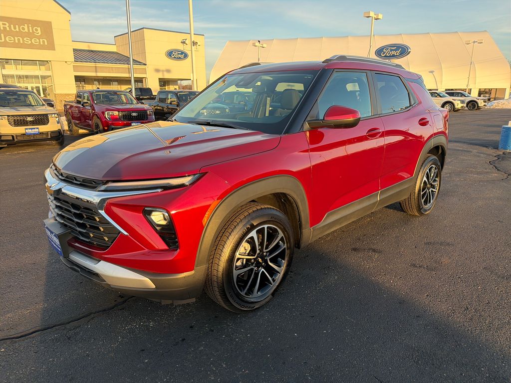 2025 Chevrolet Trailblazer LT's photo
