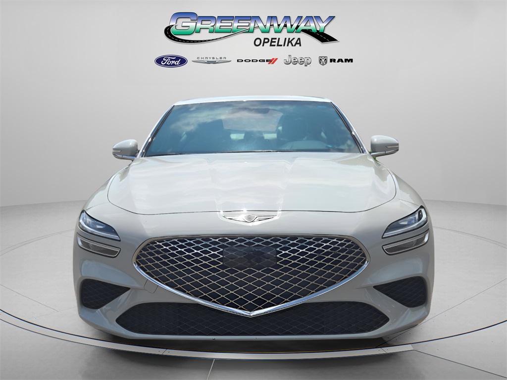 2024 Genesis G70 2.5T photo 2