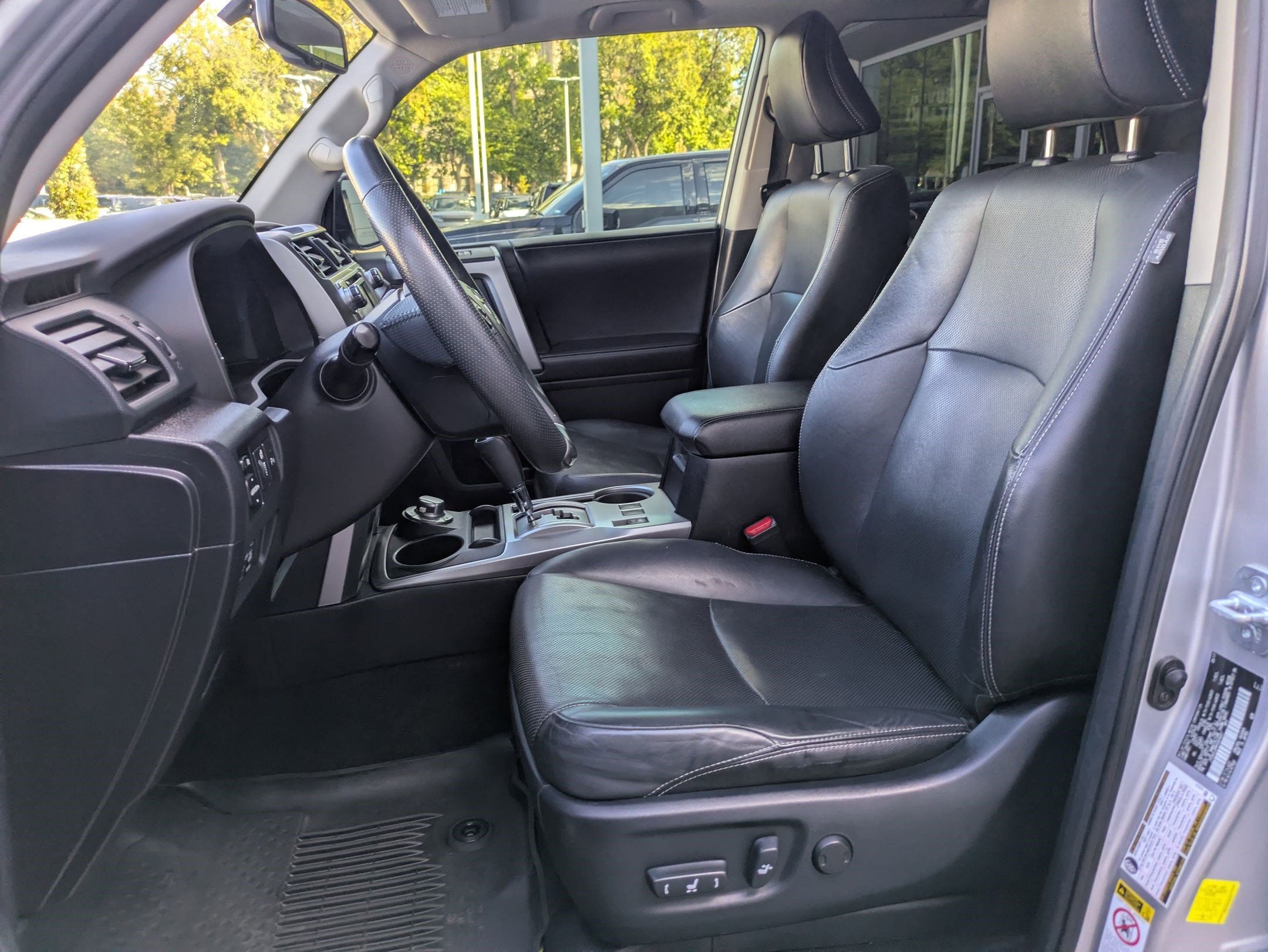 2017 Toyota 4Runner Limited SR5 Premium TRD Pro photo 24