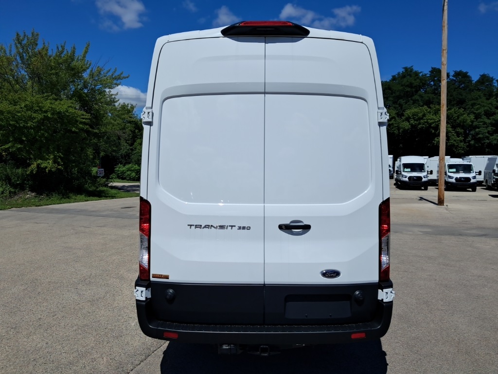 2025 Ford Transit photo 3