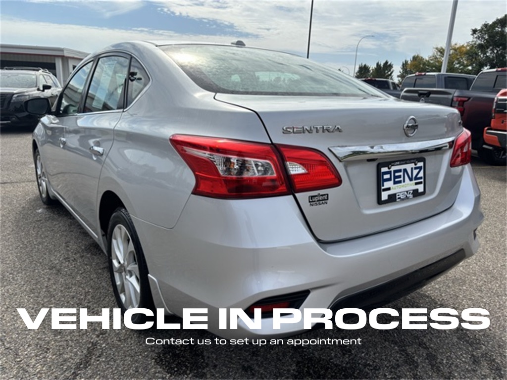 2018 Nissan Sentra SV photo 5