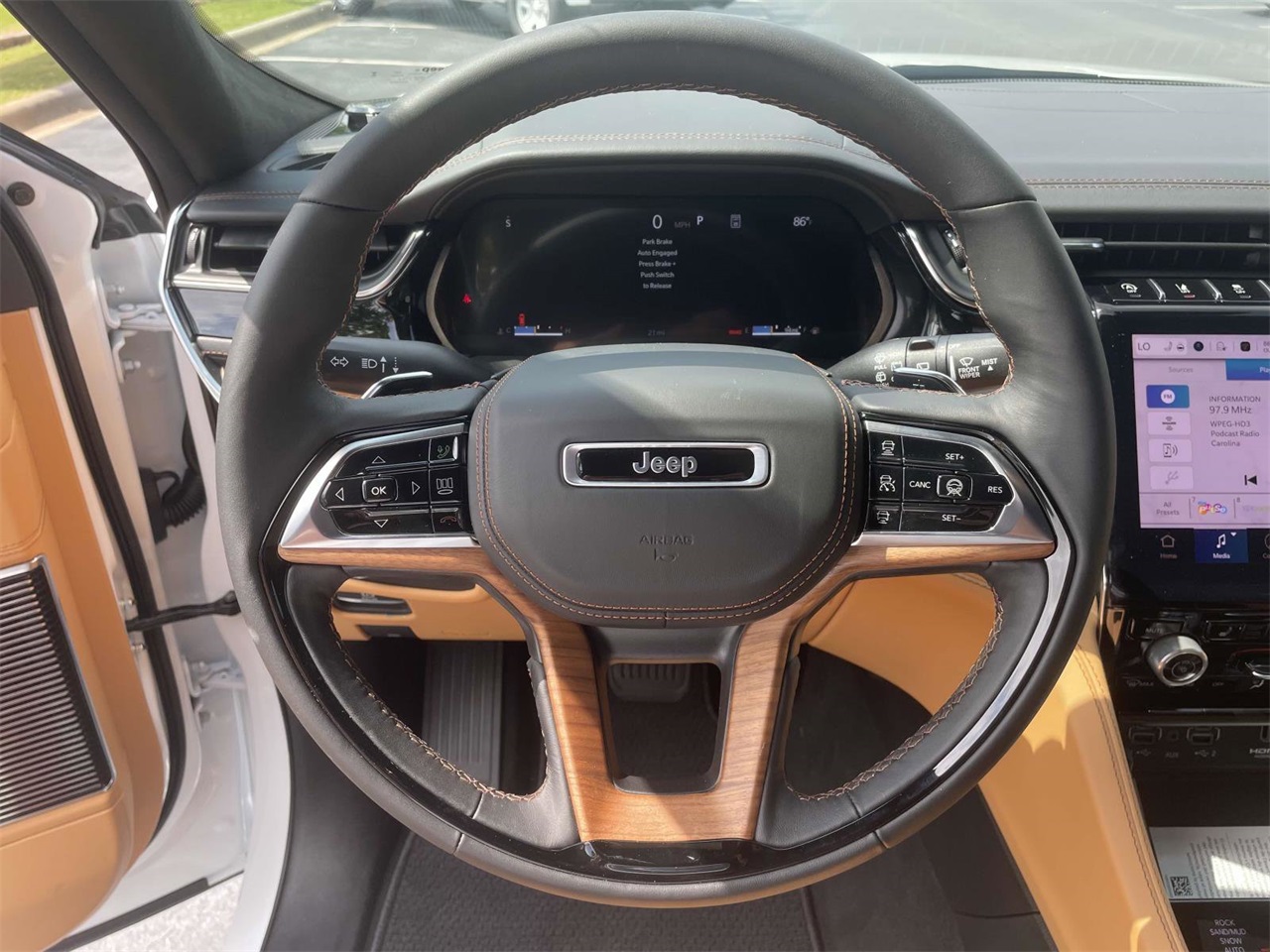 2025 Jeep Grand Cherokee Summit Reserve photo 22