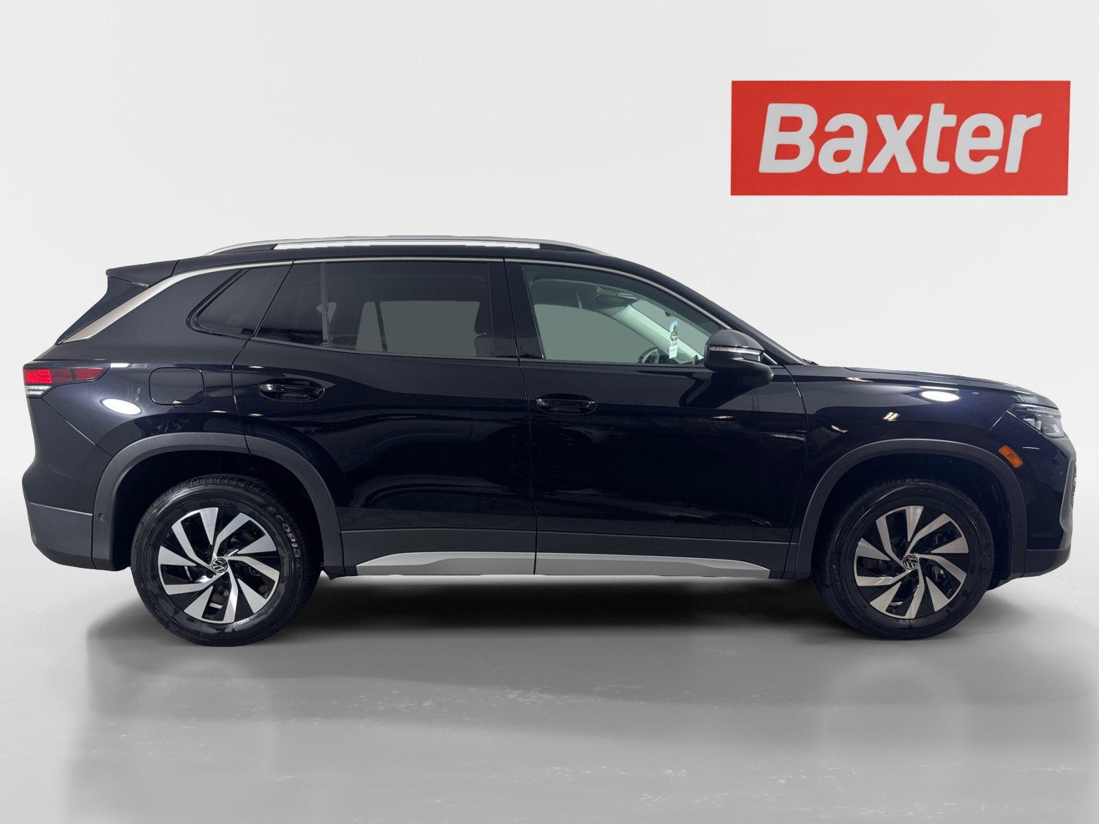2025 Volkswagen Tiguan S photo 5