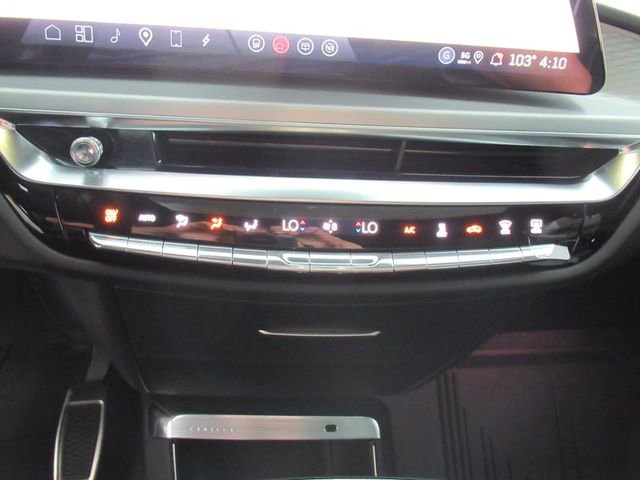 2026 Cadillac Lyriq photo 23