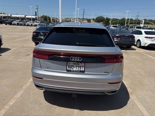 2019 Audi Q8 Premium Plus photo 4