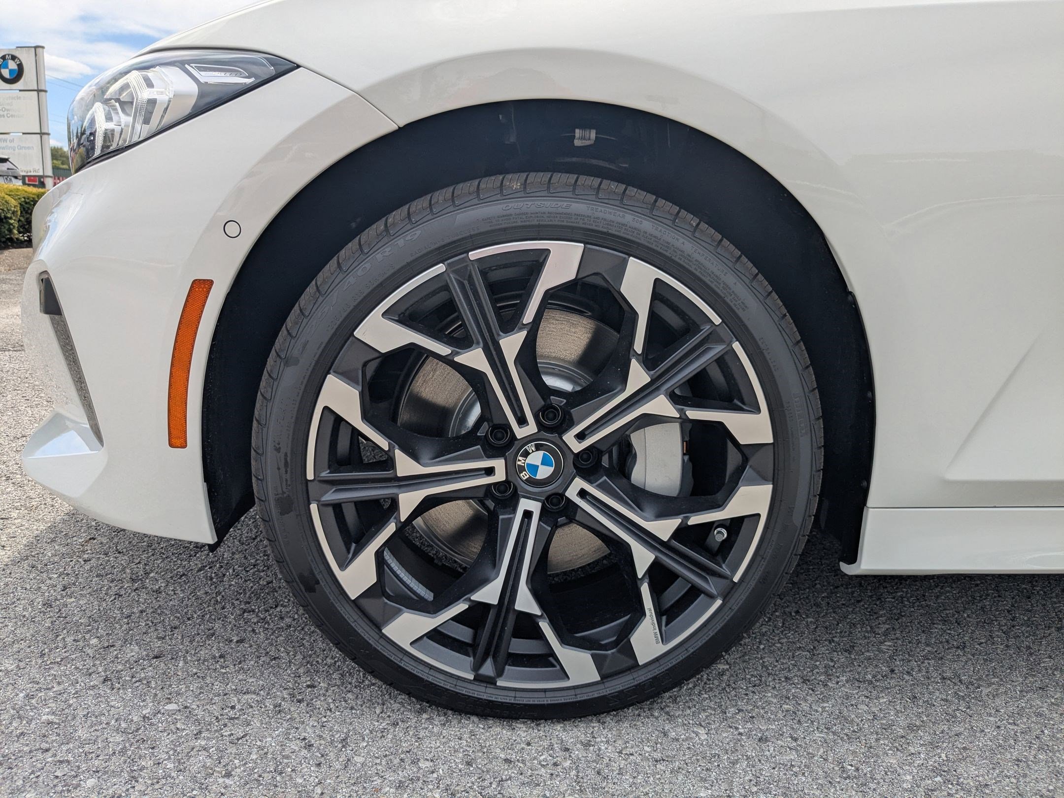 2025 Bmw 330i xDrive Sedan photo 9