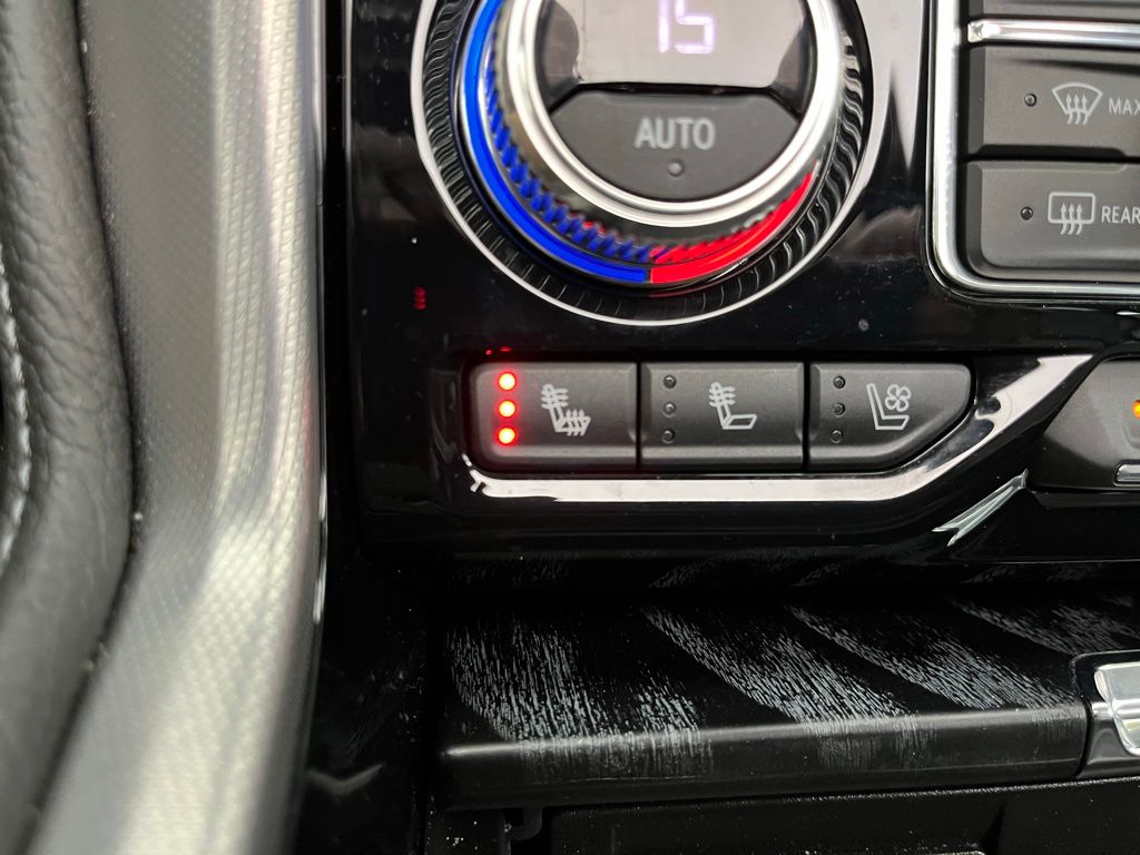 2023 Gmc Yukon Denali photo 6