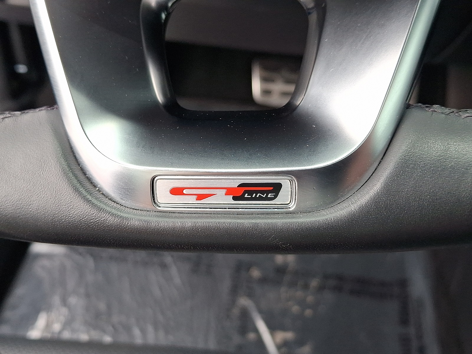 2023 Kia Forte GT-Line photo 24