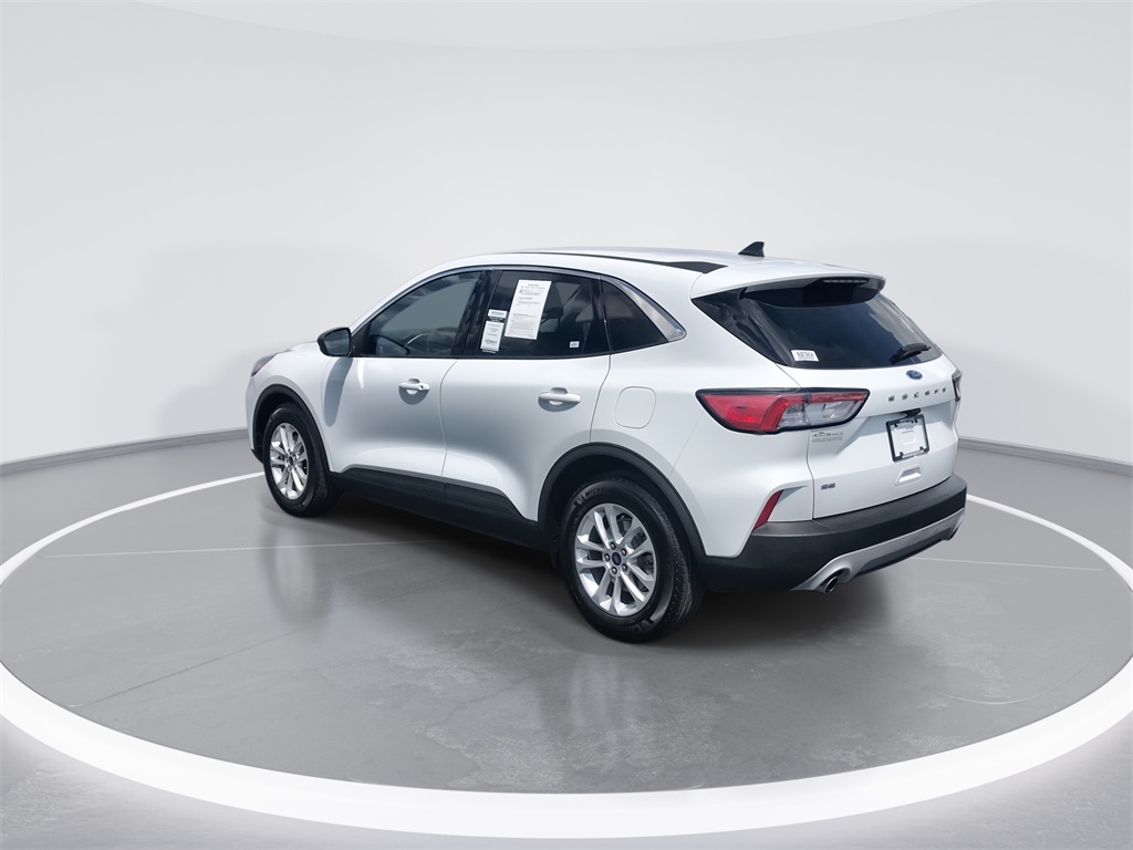 2022 Ford Escape SE photo 6