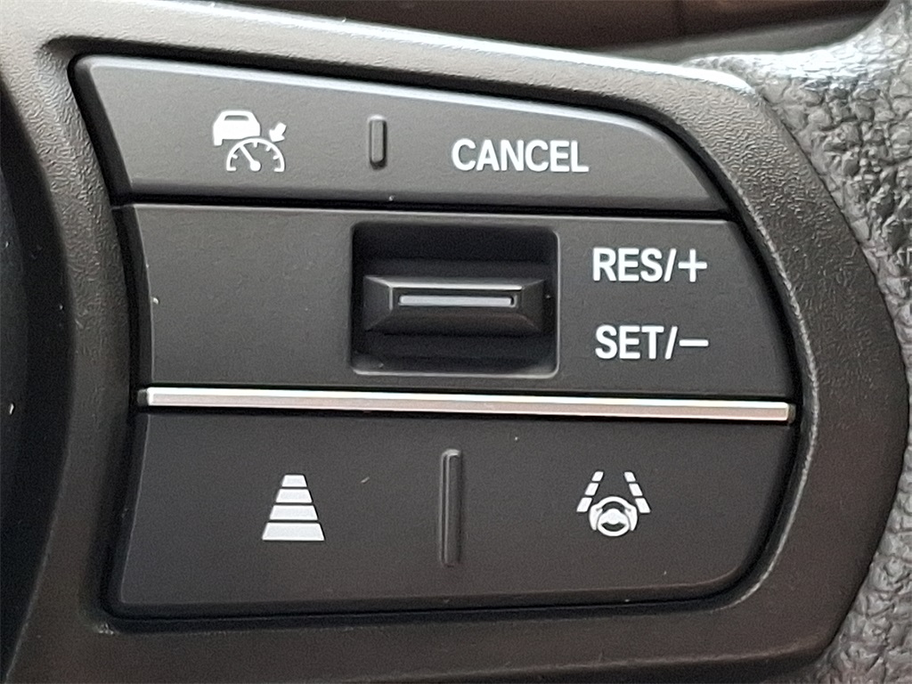 2025 Honda HR-V LX photo 19