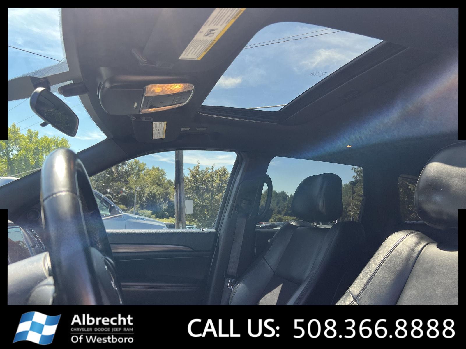 2021 Jeep Grand Cherokee Laredo X photo 26