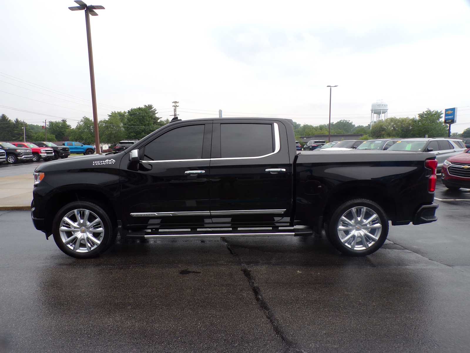 2024 Chevrolet Silverado 1500 High Country photo 6