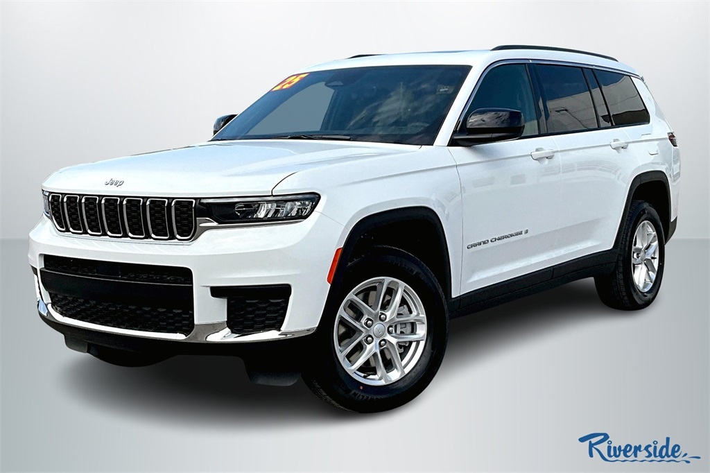2025 Jeep Grand Cherokee Laredo X photo 2