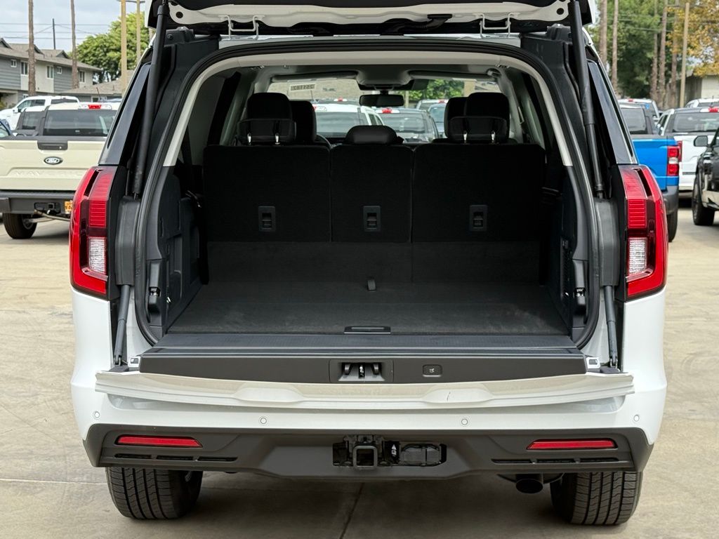 2025 Ford Expedition MAX photo 15
