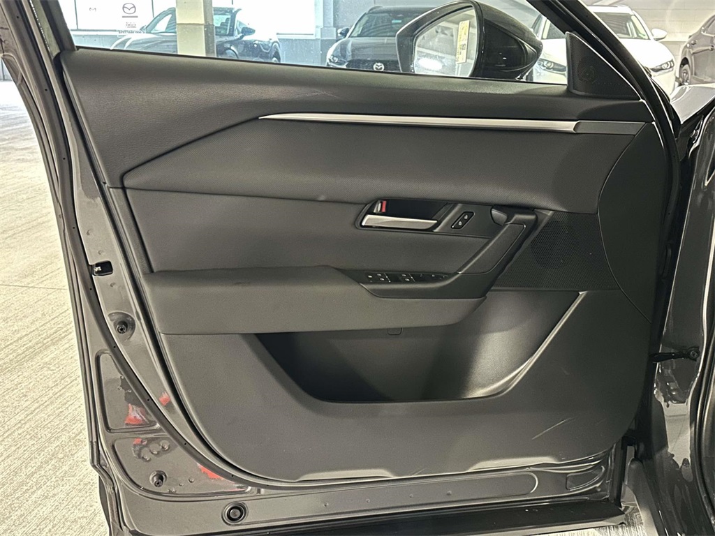 2025 Mazda CX-50 Preferred photo 24