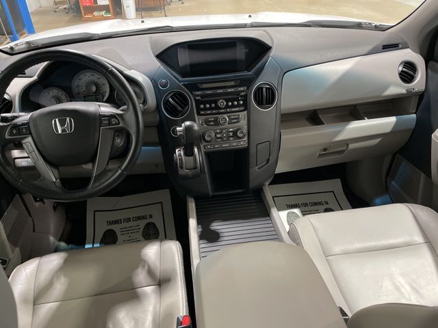 2015 Honda Pilot EX-L photo 2