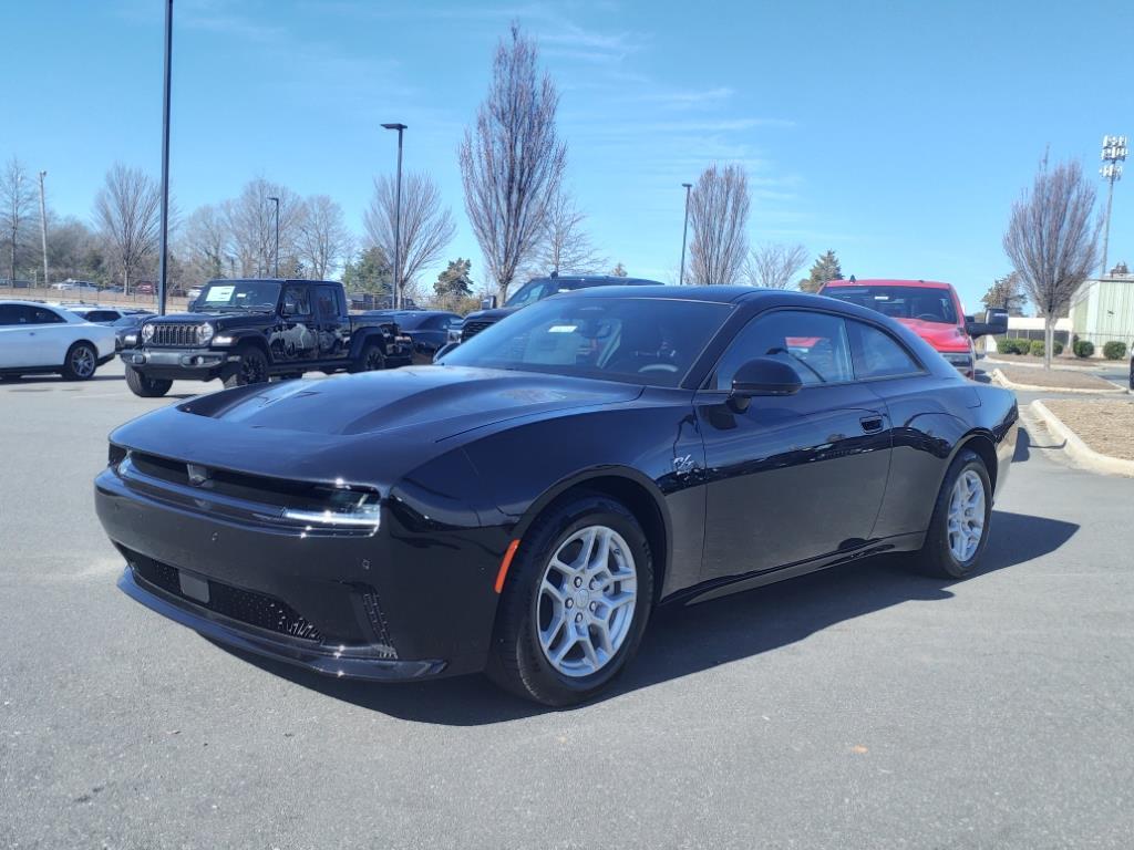 2025 Dodge Charger R/T photo 2