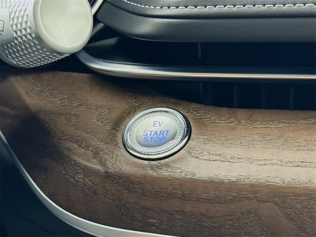 2023 Genesis Electrified G80 photo 37