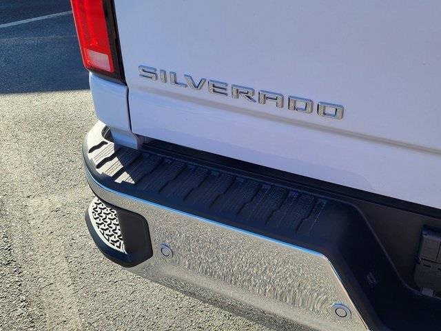 2026 Chevrolet Silverado 2500HD LTZ photo 4