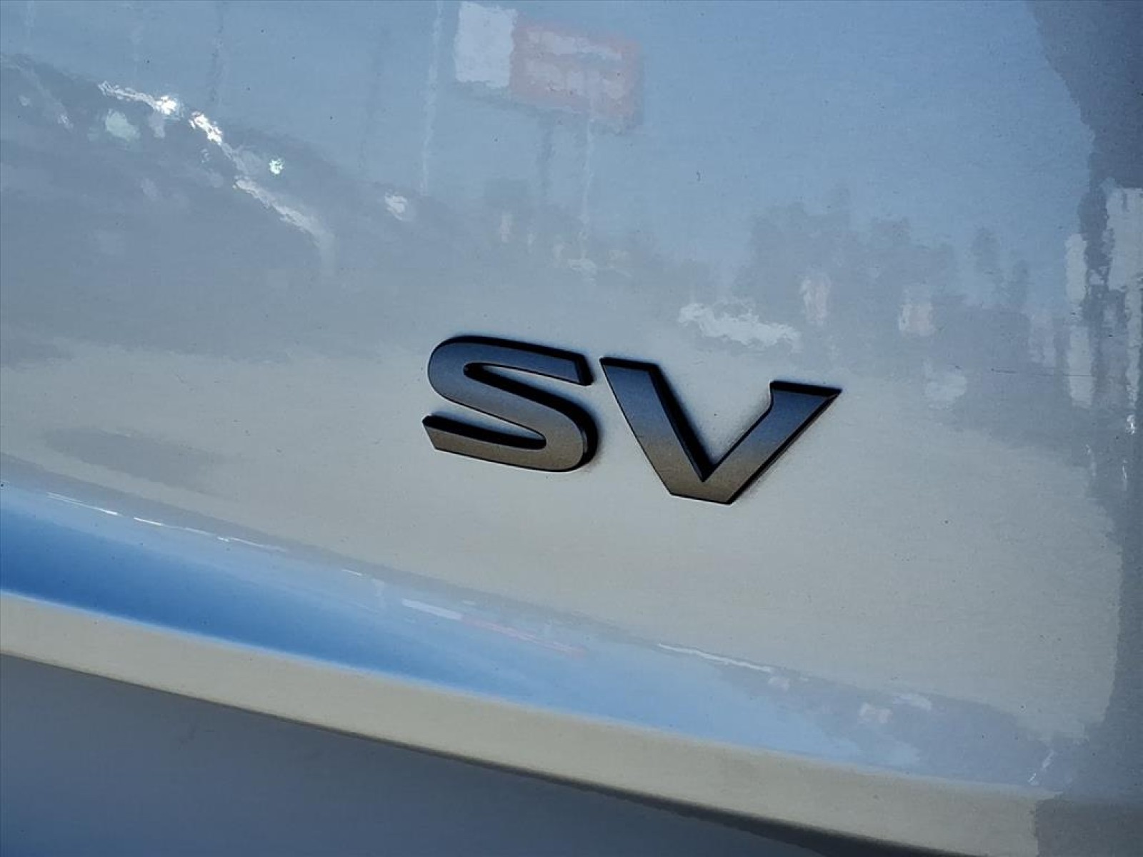 2024 Nissan Rogue SV Silver at Robbins Nissan