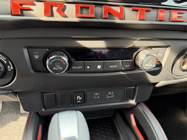 2025 Nissan Frontier PRO-4X photo 21