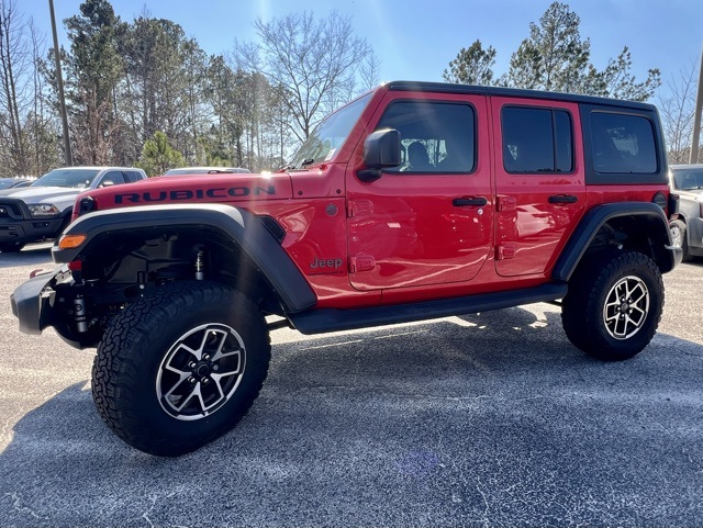2024 Jeep Wrangler Rubicon photo 6