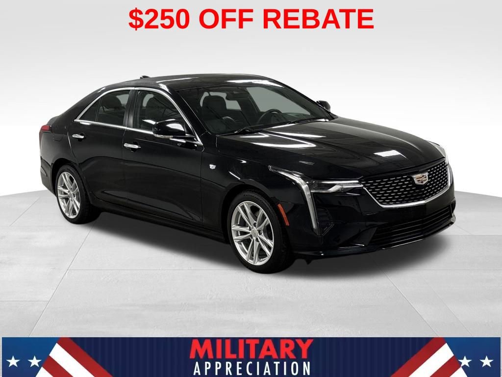 2022 Cadillac CT4 Luxury photo 2