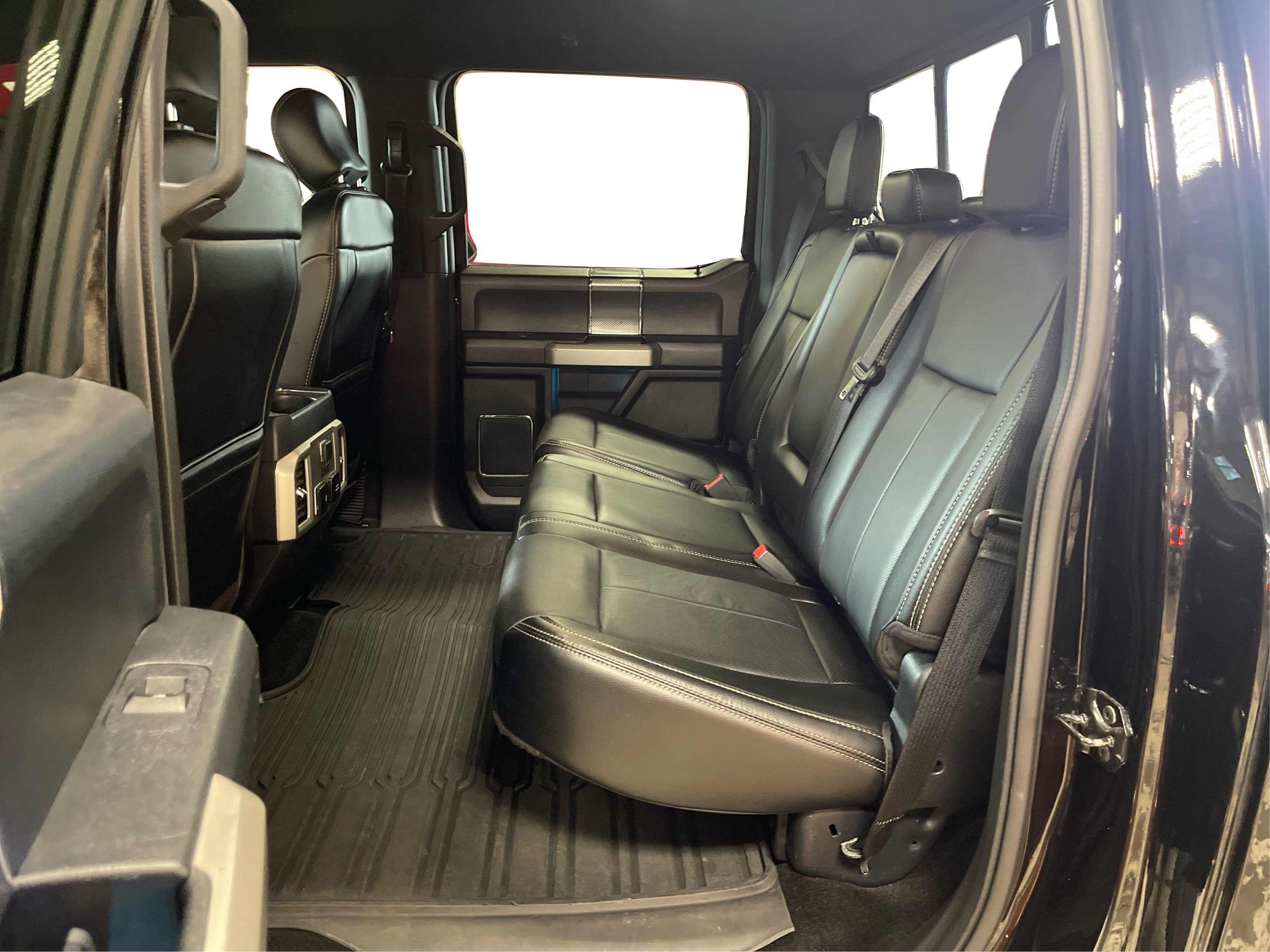 2018 Ford F-150 Lariat photo 8